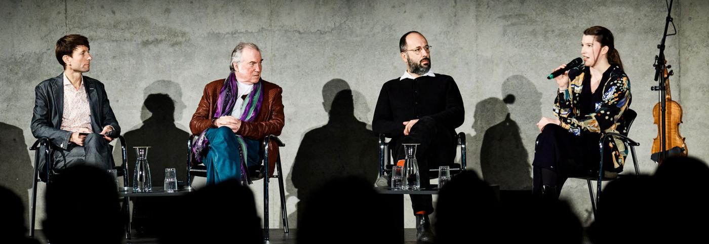 © Bregenzer Festspiele / Anja Köhler Opernatelier - Festspielhaus - Bregenzer Festspiele - Interview mit vier Personen auf der Bühne