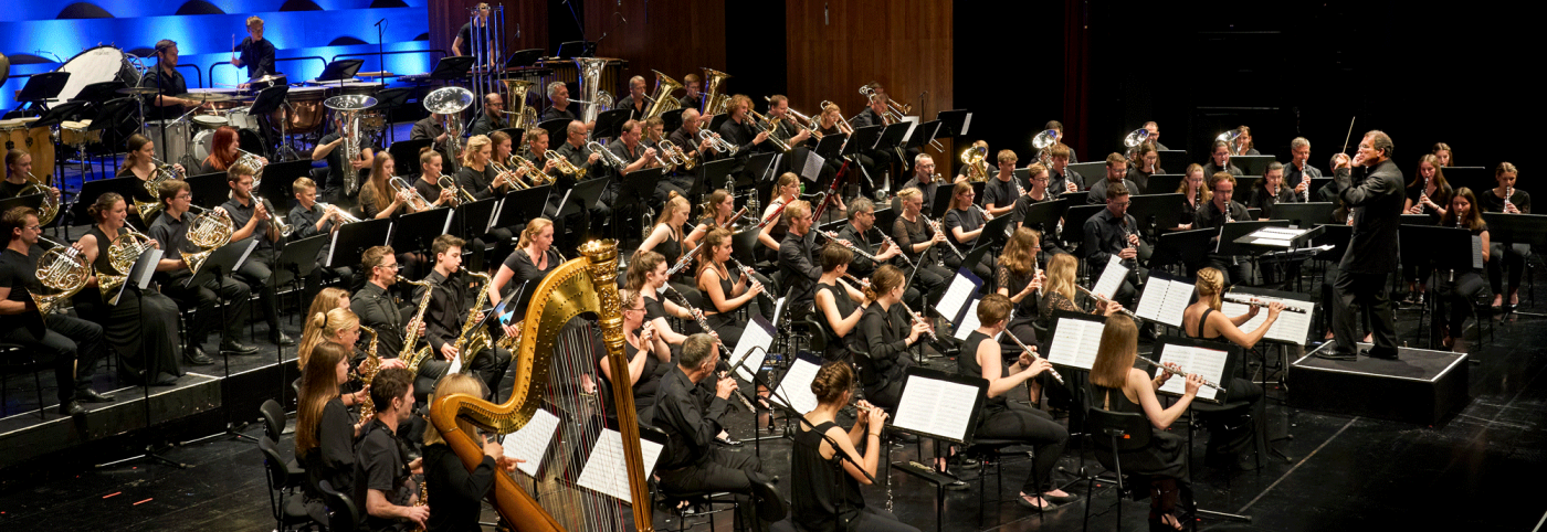 © Bregenzer Festspiele / Anja Köhler Brass Eroico - Blasorchestermatinee - Festspielhaus - Bregenzer Festspiele - Orchester auf der Bühne