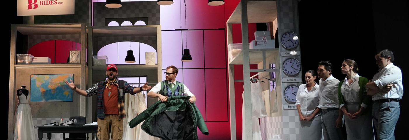 © Bregenzer Festspiele / Karl Forster Der Ehevertrag - Gianni Schicchi - Theater am Kornmarkt - Bregenzer Festspiele - Bühnenbild