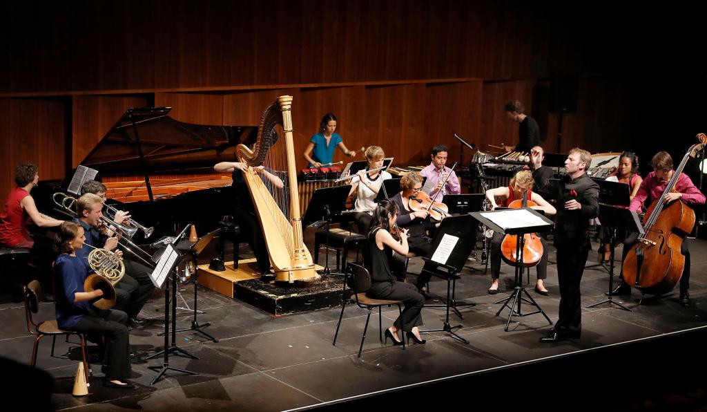 Opus XXI - Festspielhaus - Bregenzer Festspiele - Orchester auf der Bühne