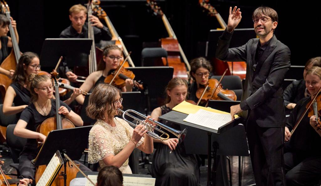 Orchesterakademie - Festspielhaus - Bregenzer Festspiele - Ausschnitt Orchester auf der Bühne